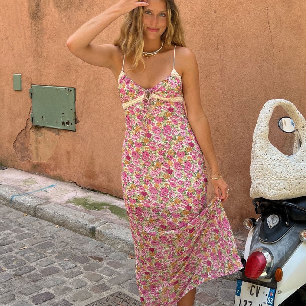 Princess Polly Emily Maxi Dress in Pink Floral